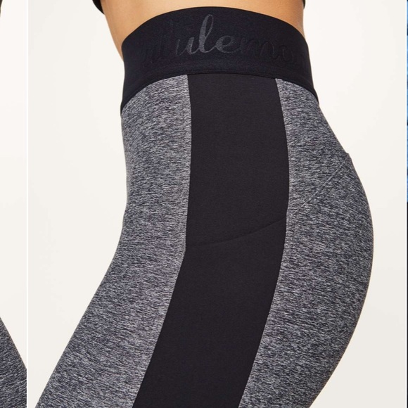 Rare Lululemon Leggings - Picture 7 of 12